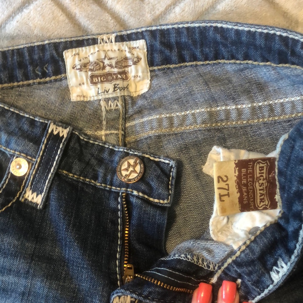 Jeans - Picture 2 of 3